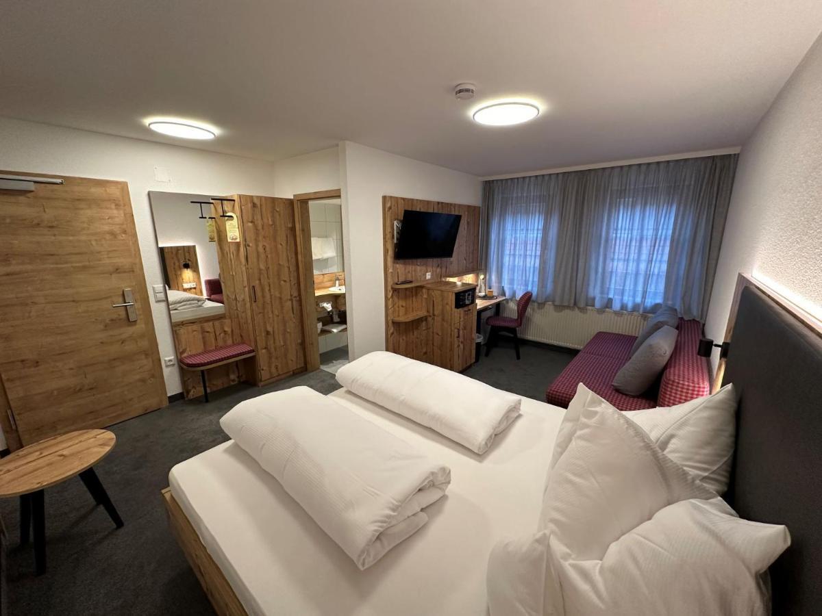 Hotel Ochsen Ammerbuch Buitenkant foto
