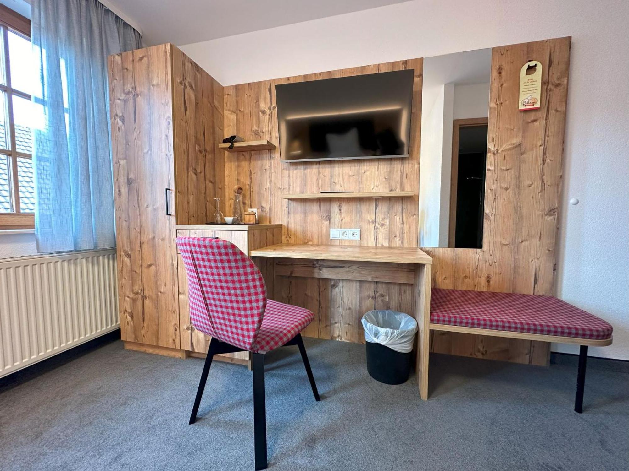 Hotel Ochsen Ammerbuch Buitenkant foto